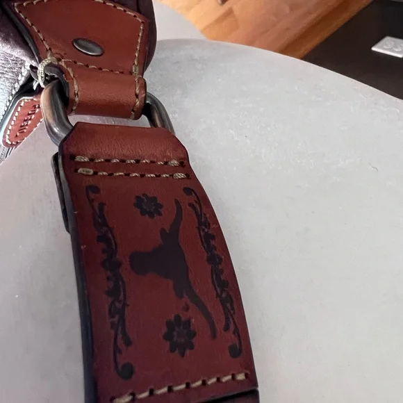 Texas Longhorns Fossil Brown Shoulder Bag with Suede Texture - Picture 9 of 11